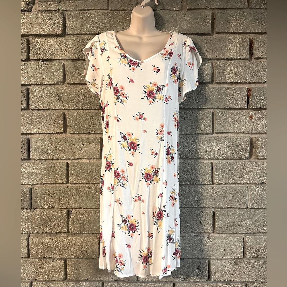 NWOT Mini dress with floral print